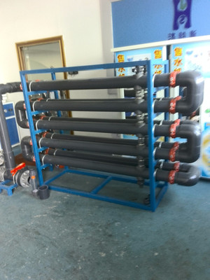 海水淡化設(shè)備 電鍍廢水設(shè)備 酸洗廢水設(shè)備DF管式微濾膜 DF微濾成套系統(tǒng)圖片_高清圖_細(xì)節(jié)圖-深圳市卓之家環(huán)保實(shí)業(yè)(王經(jīng)理) -